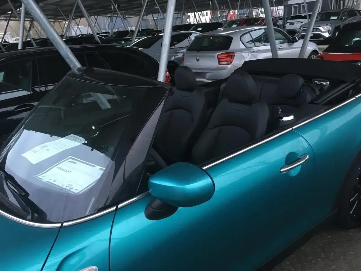 Gebraucht Mini Cooper Cabriolet 136 PS (100 kW) 2021 Blau Cabrio