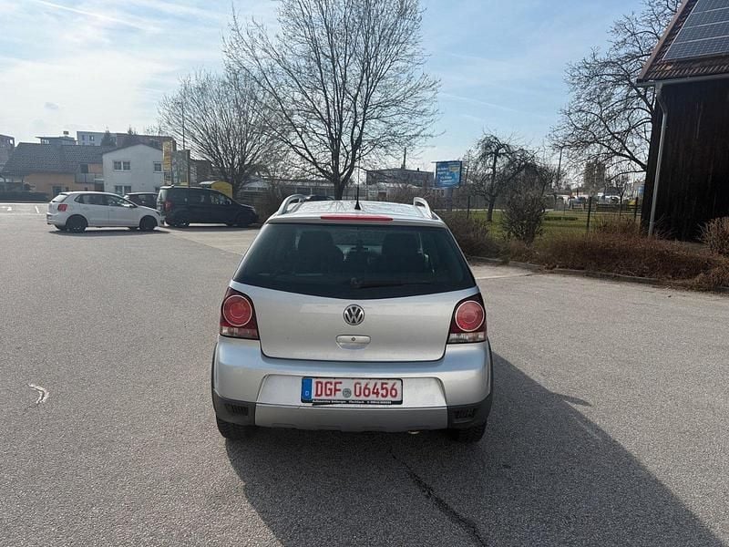 Gebraucht VW Polo 80 PS (58 kW) 2007 Silber Kleinwagen