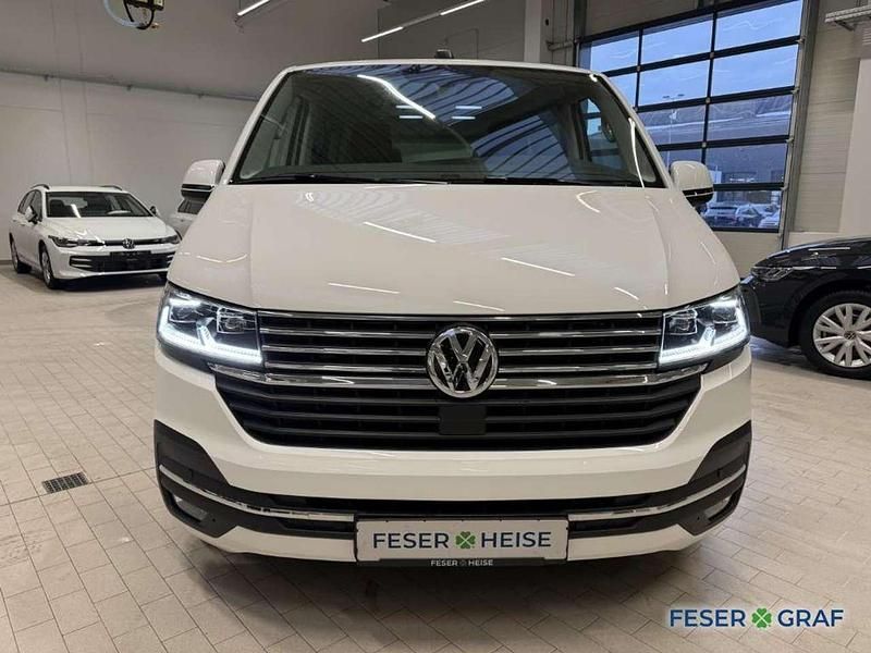 Gebraucht VW Multivan Generation Six 150 PS (110 kW) 2022 Candyweiß Van