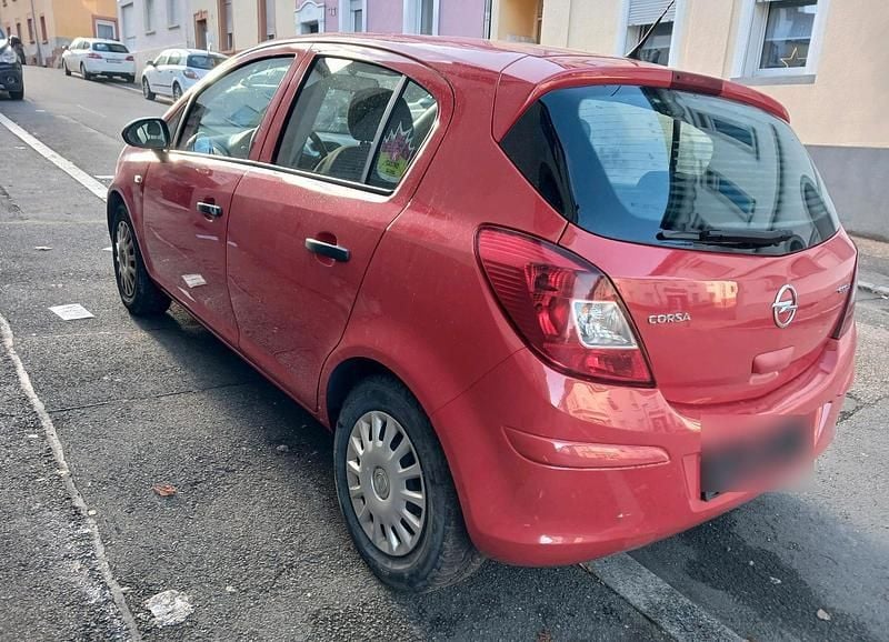 Rot Gebraucht 2012 Opel Corsa Limousine | 1.950 € (Guter Preis) - Bild 1/4