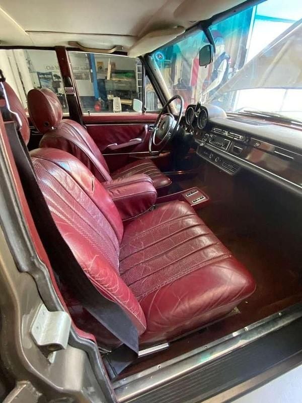 Gebraucht Mercedes 300 200 PS (147 kW) 1970 Bronze Limousine