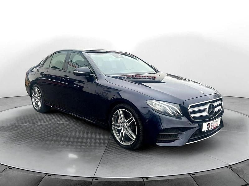 Gebraucht Mercedes E400 AMG line 333 PS (244 kW) 2017 Blau Limousine
