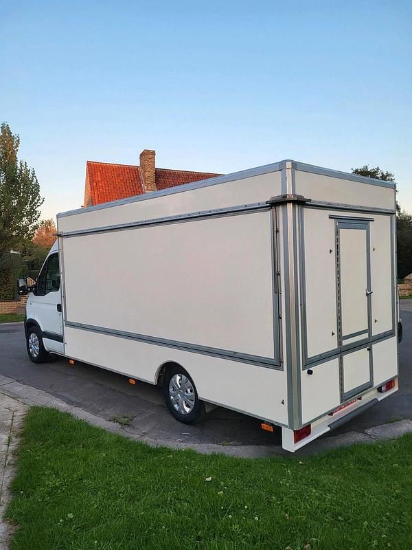 Second-hand Renault Master 119 CP (87 kW) 2008 Alb