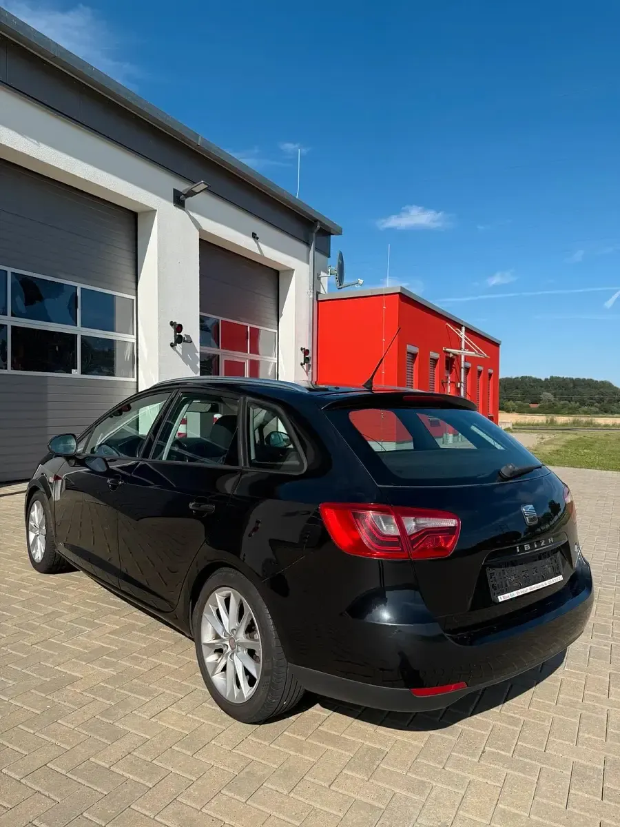 Gebraucht Seat Ibiza ST FR 105 PS (77 kW) 2012 Schwarz Kombi
