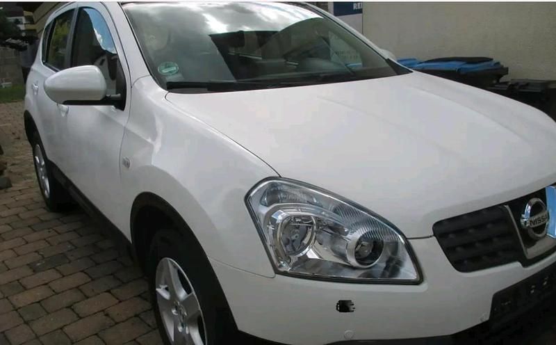 Gebraucht Nissan Qashqai Tekna 150 PS (110 kW) 2007 Weiß SUV