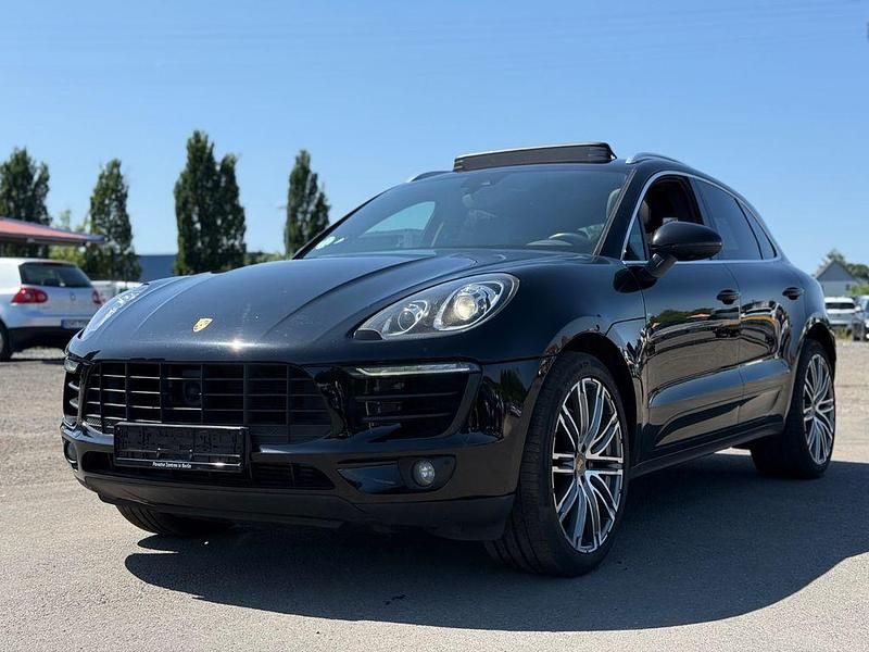 Schwarz Gebraucht 2014 Porsche Macan S SUV | 30.900 € (Superpreis) - Bild 1/4