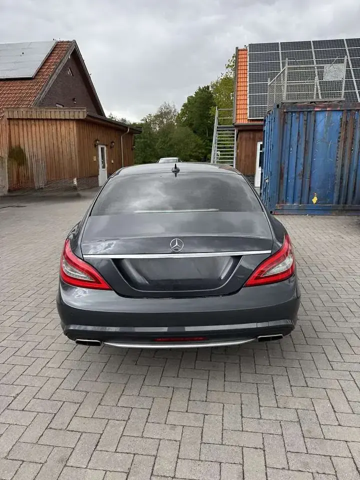 Gebraucht Mercedes CLS500 408 PS (300 kW) 2012 Grau Coupé