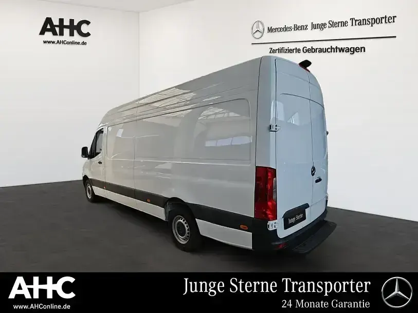 Gebraucht Mercedes Sprinter 170 PS (125 kW) 2024 Weiß Van