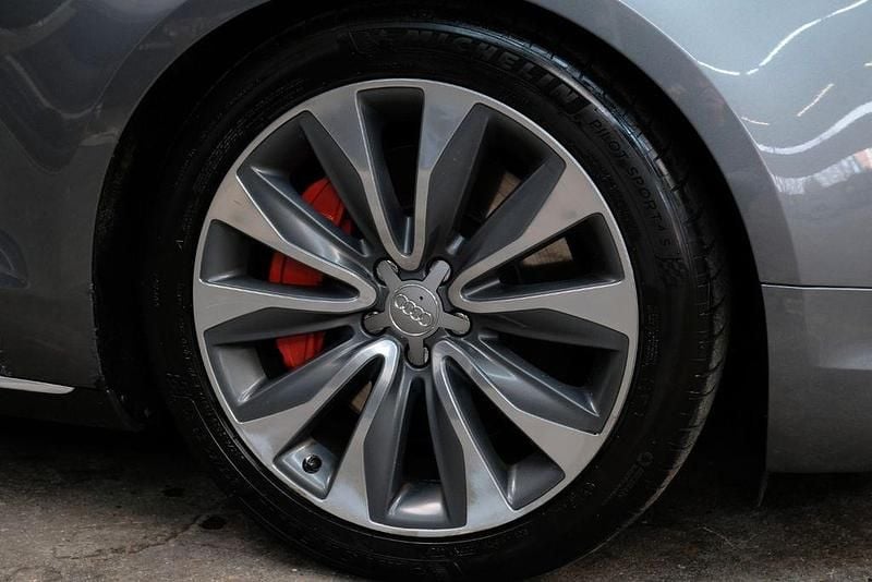 Gebraucht Audi A8 Exclusive 385 PS (283 kW) 2014 Grau Limousine