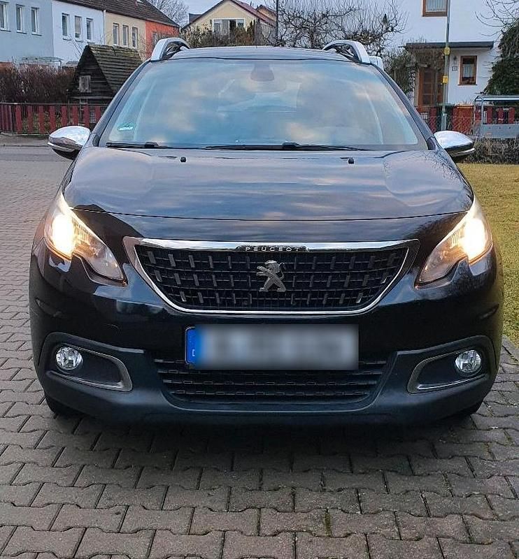 Gebraucht Peugeot 2008 Access 82 PS (60 kW) 2017 Schwarz SUV