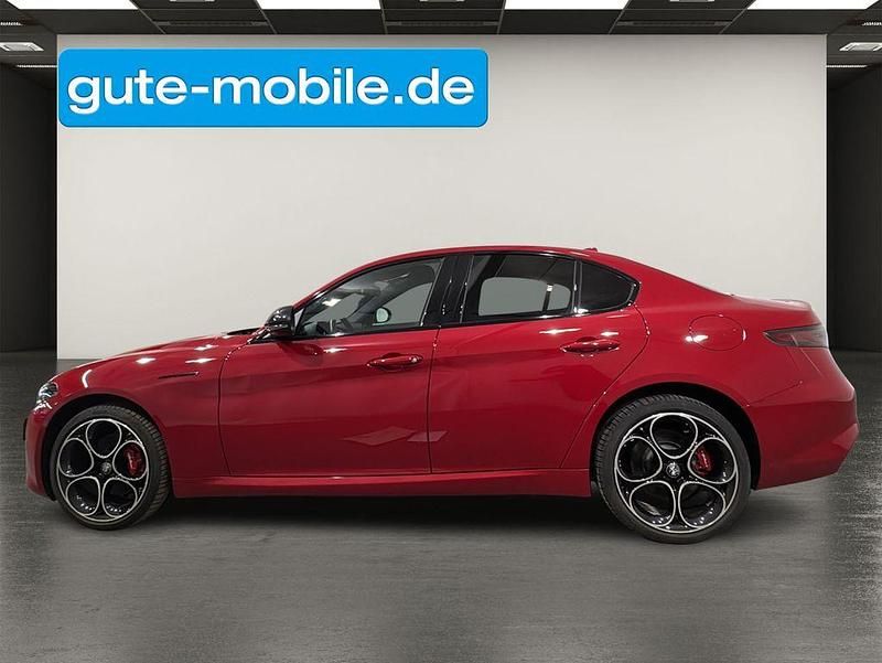 Gebraucht Alfa Romeo Giulia Competizione 280 PS (205 kW) 2023 Rot Limousine