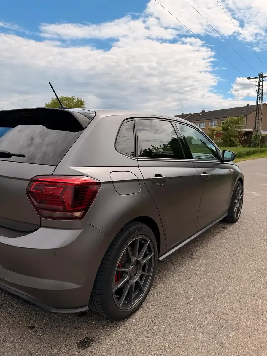 Gebraucht VW Polo GTI 200 PS (147 kW) 2019 Grau Kleinwagen