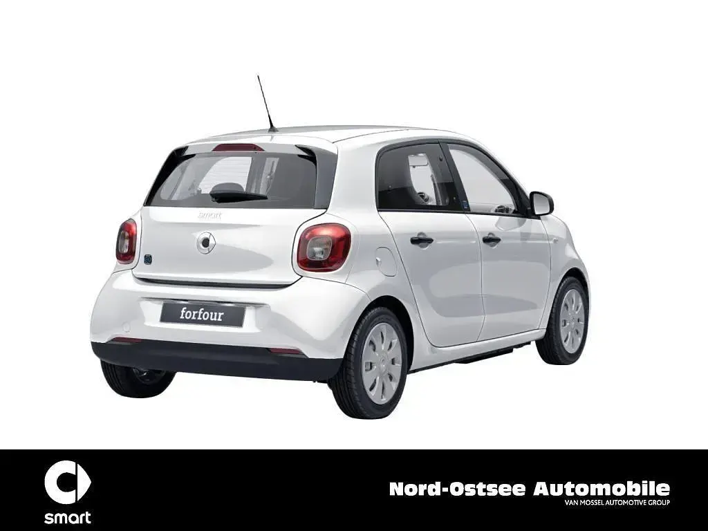 Gebraucht Smart ForFour Electric Drive 60 kW (82 PS) 2021 Weiß Limousine