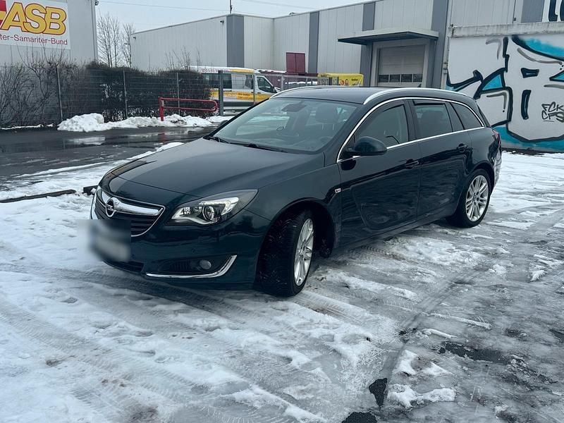Gebraucht Opel Insignia 140 PS (102 kW) 2015 Grün Limousine