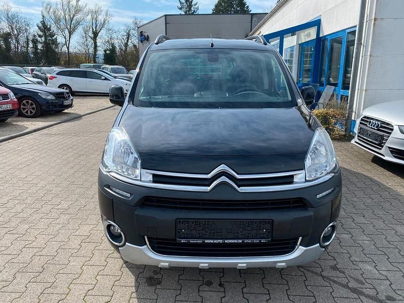 Gebraucht Citroën Berlingo XTR 114 PS (83 kW) 2015 Schwarz Van / Kleinbus