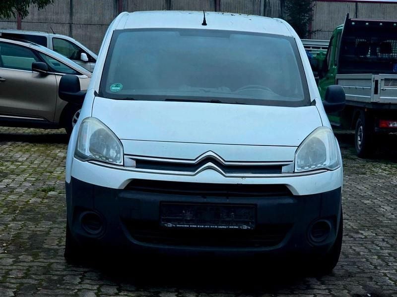 Blanc banquise Gebraucht 2013 Citroën Berlingo Van / Kleinbus | 5.750 € (Guter Preis) - Bild 1/4