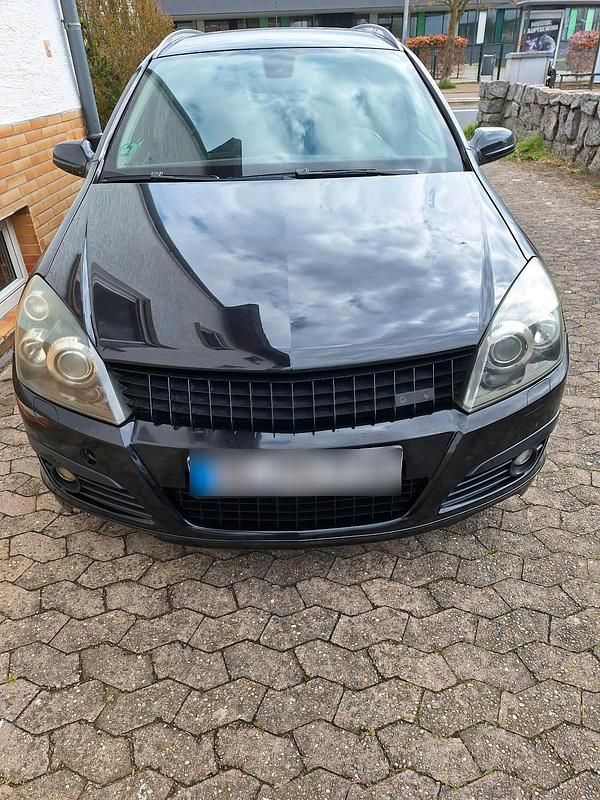 Gebraucht Opel Astra 92 PS (67 kW) 2004 Schwarz Kombi