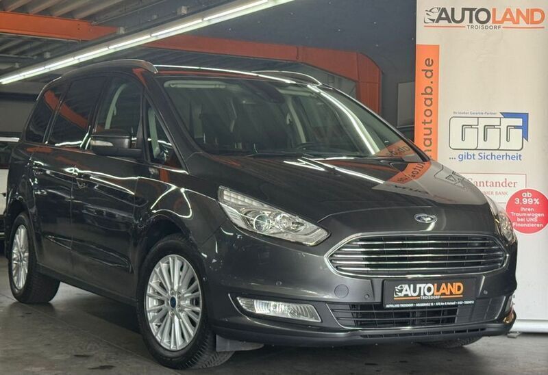 Grau Gebraucht 2019 Ford Galaxy Titanium Van / Kleinbus | 21.799 € (Fairer Preis) - Bild 1/4