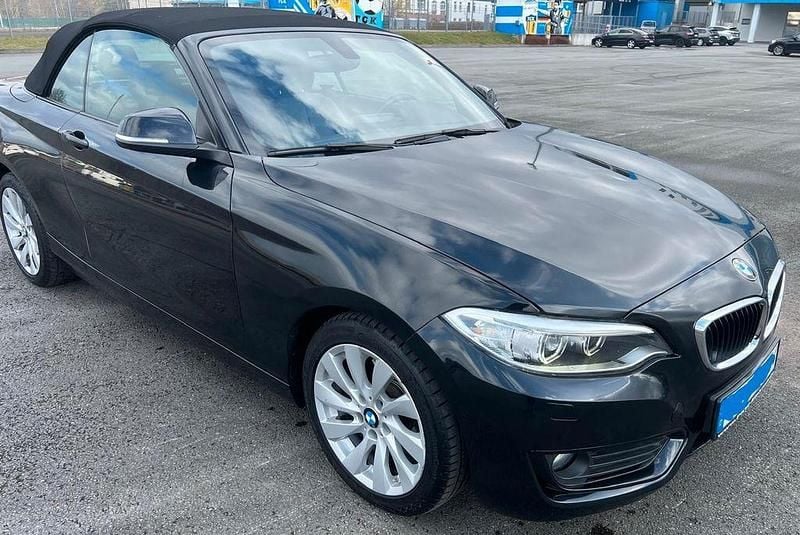 Gebraucht BMW 220 184 PS (135 kW) 2015 Schwarz Cabrio