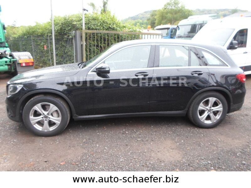 Gebraucht Mercedes GLC350 258 PS (189 kW) 2018 Schwarz SUV
