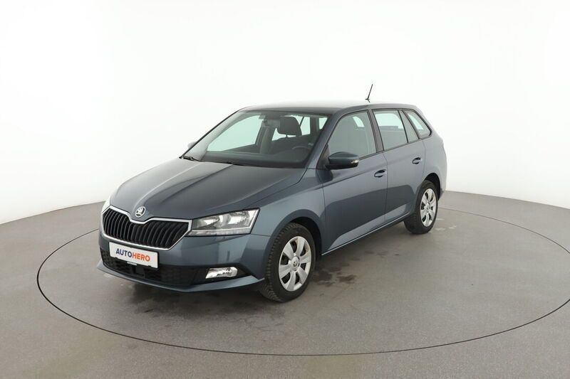 Grau Gebraucht 2020 Skoda Fabia Ambition Kombi | 12.660 € (Fairer Preis) - Bild 1/4