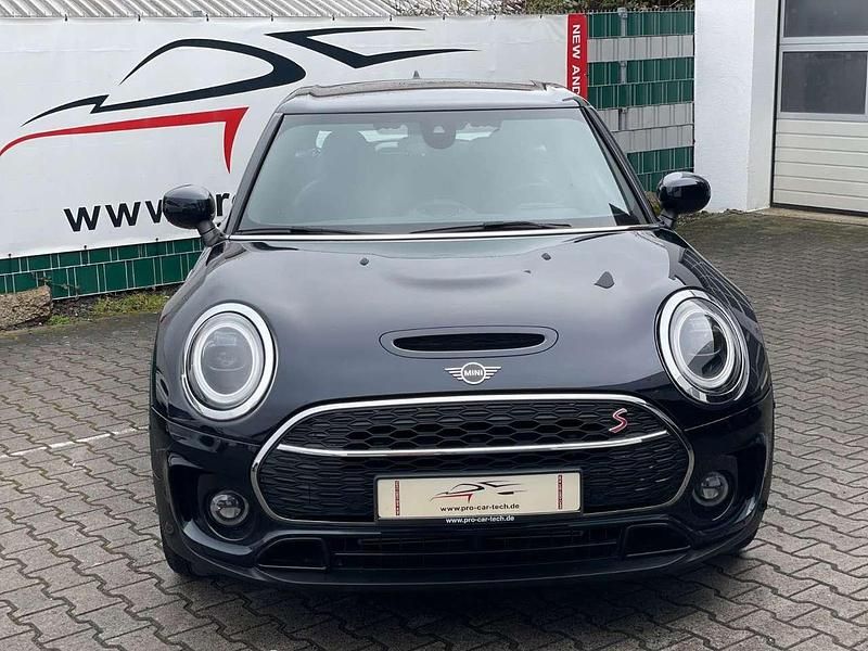 Gebraucht Mini Cooper S Clubman 178 PS (130 kW) 2021 Enigmatic black Kombi