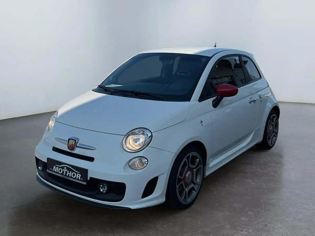 Gebraucht Abarth 595 Custom 140 PS (102 kW) 2016 Colore esterno (gara weiß) Kleinwagen