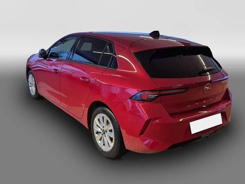 Gebraucht Opel Astra Elegance 131 PS (96 kW) 2023 Rot Limousine