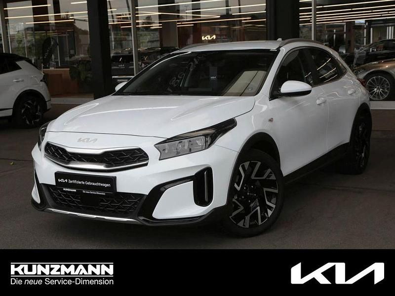 Carraraweiß Gebraucht 2024 Kia XCeed Vision SUV | 23.330 € (Superpreis) - Bild 1/4