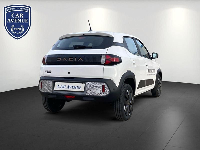 Używany Dacia Spring Extreme 47 kW (65 KM) 2025 Biały Hatchback