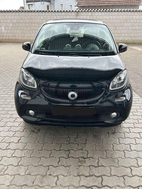 Schwarz Gebraucht 2015 Smart ForFour Prime Kleinwagen | 6.499 € (Guter Preis) - Bild 1/4