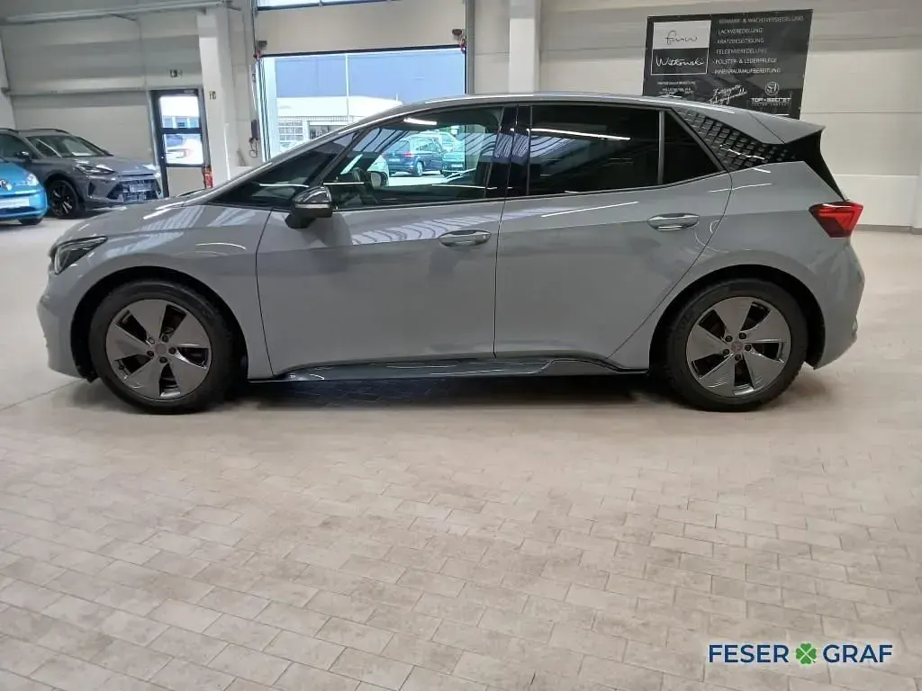 Gebraucht Cupra Born 150 kW (204 PS) 2024 Vaporgrau Kleinwagen