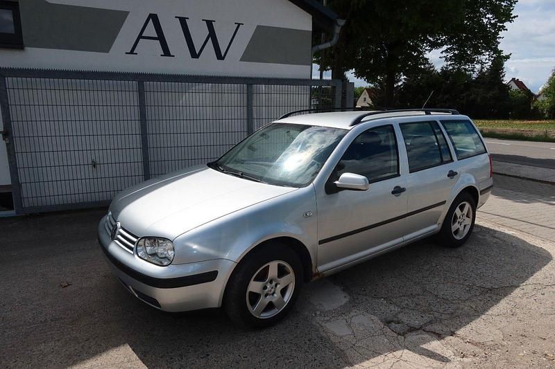 Silber Gebraucht 2005 VW Golf IV Ocean Kombi | 370 € (Superpreis) - Bild 1/4