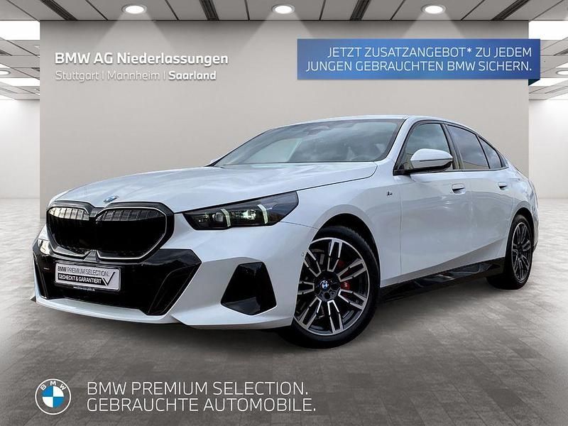 Weiß Gebraucht 2025 BMW 520 Comfort Edition Limousine | 51.570 € (Guter Preis) - Bild 1/3