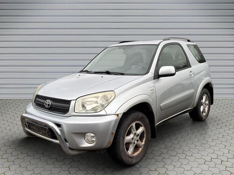 Silber Gebraucht 2005 Toyota RAV4 Sol SUV | 1.750 € (Superpreis) - Bild 1/4