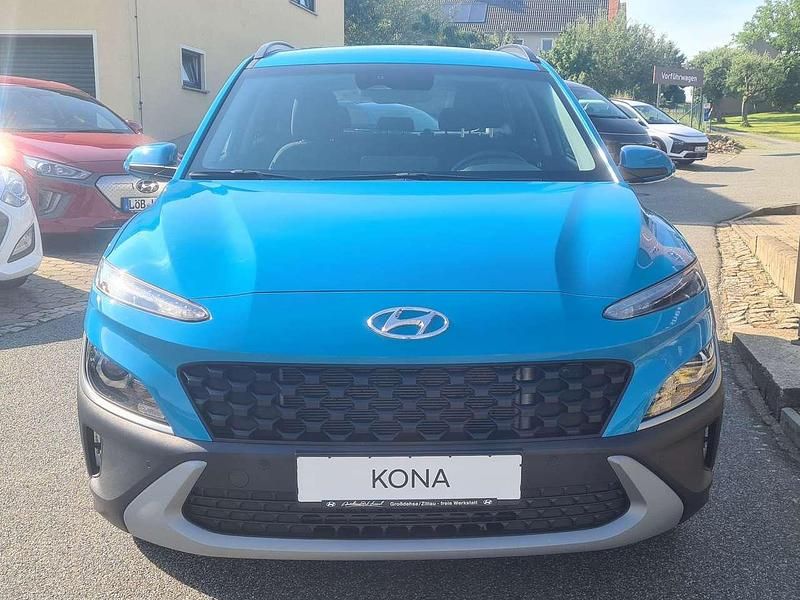 Gebraucht Hyundai Kona Trend 120 PS (88 kW) 2022 Dive in jeju / sol SUV