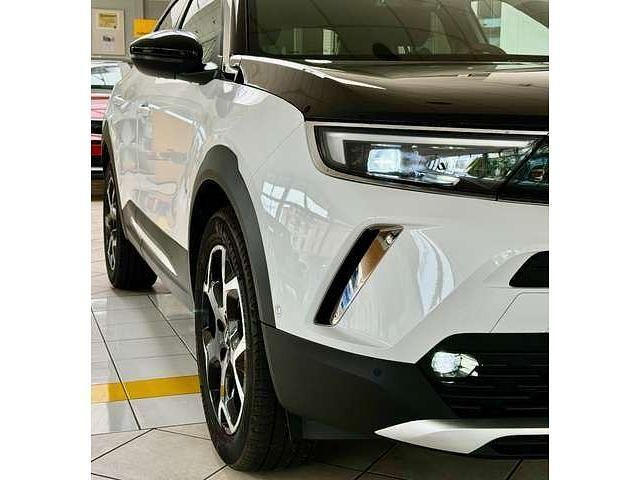 Gebraucht Opel Mokka Ultimate 131 PS (96 kW) 2023 Jade weiss/arktis weiss SUV