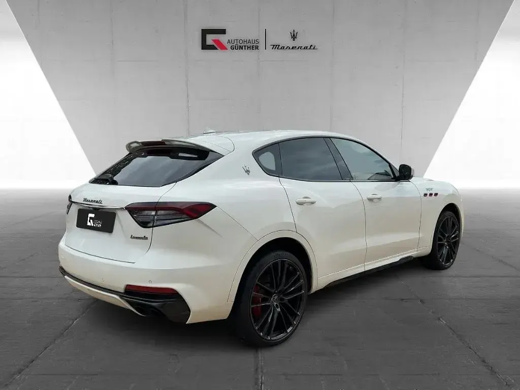 Gebraucht Maserati Levante 581 PS (427 kW) 2023 Schwarz SUV