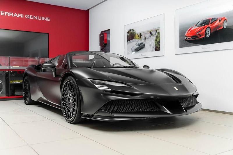 Gebraucht Ferrari SF90 780 PS (573 kW) 2024 Schwarz Cabrio