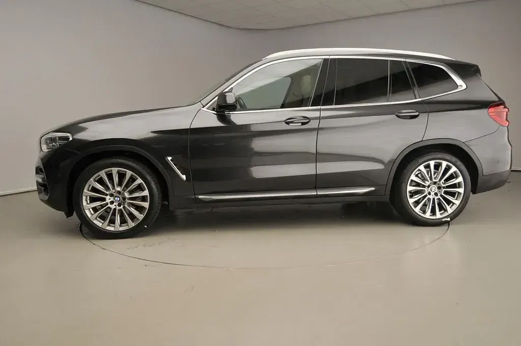 Gebraucht BMW X3 Sport Line 184 PS (135 kW) 2021 Grau SUV