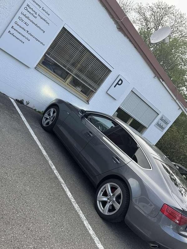 Gebraucht Audi A5 S-Line 185 PS (136 kW) 2012 Grau Coupé