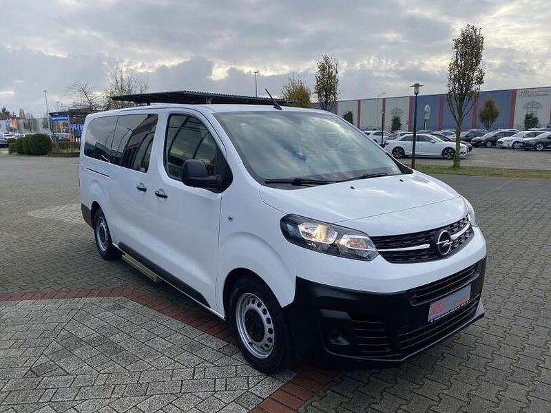 Gebraucht Opel Zafira Life Selection 120 PS (88 kW) 2022 Weiß Van / Kleinbus