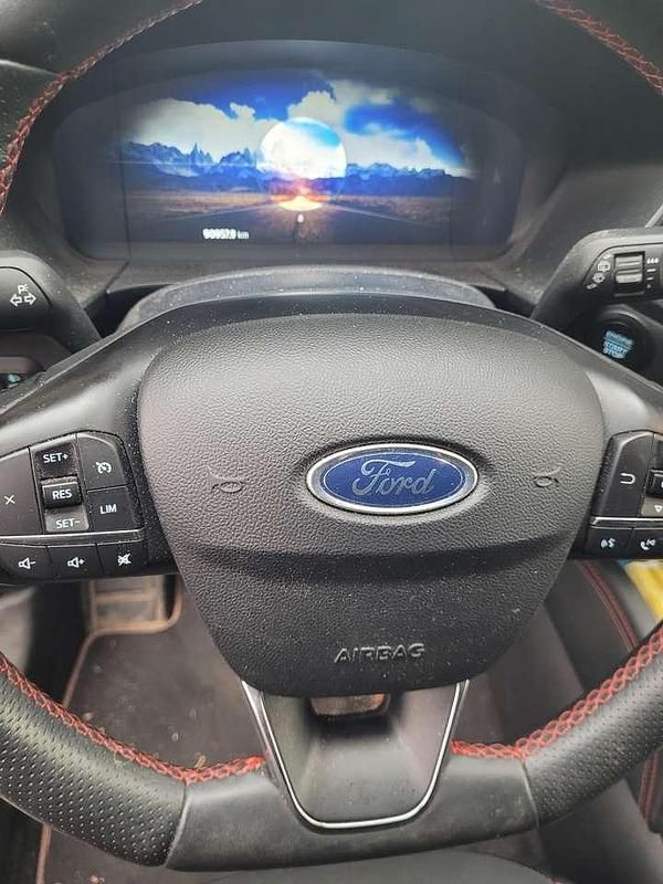 Gebraucht Ford Kuga ST 150 PS (110 kW) 2021 Schwarz SUV