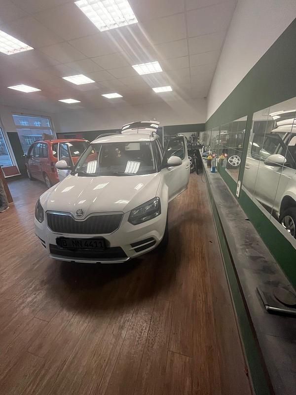 Gebraucht Skoda Yeti 105 PS (77 kW) 2014 Weiß SUV