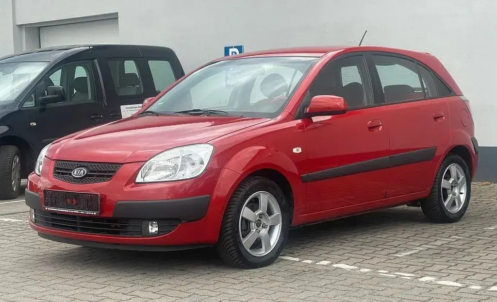 Gebraucht Kia Rio EX 97 PS (71 kW) 2005 Rot Limousine