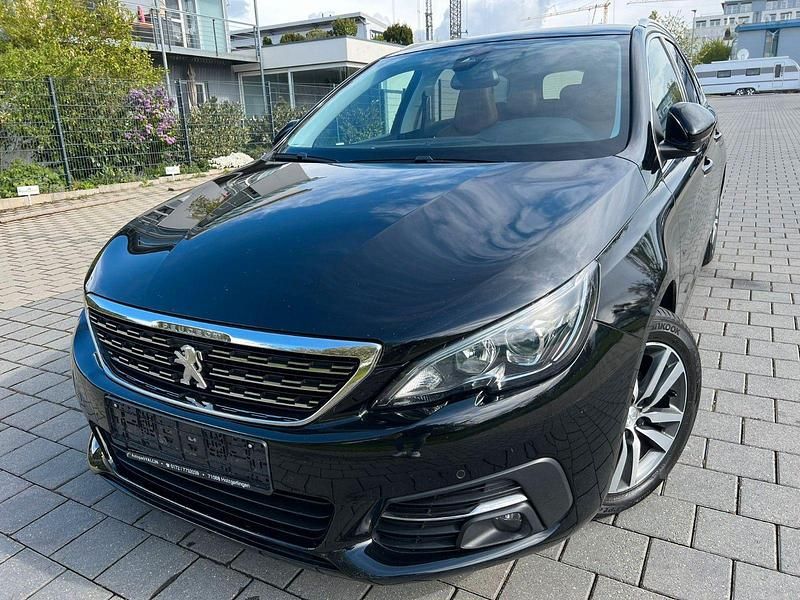Schwarz Gebraucht 2018 Peugeot 308 SW Allure Kombi | 6.960 € - Bild 1/4