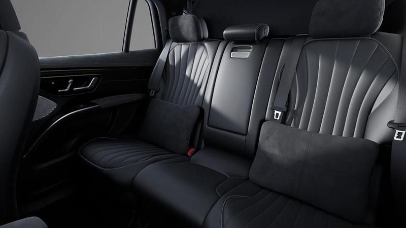 Gebraucht Mercedes EQS450+ 264 kW (360 PS) 2025 Manufaktur lack manufaktur opa SUV