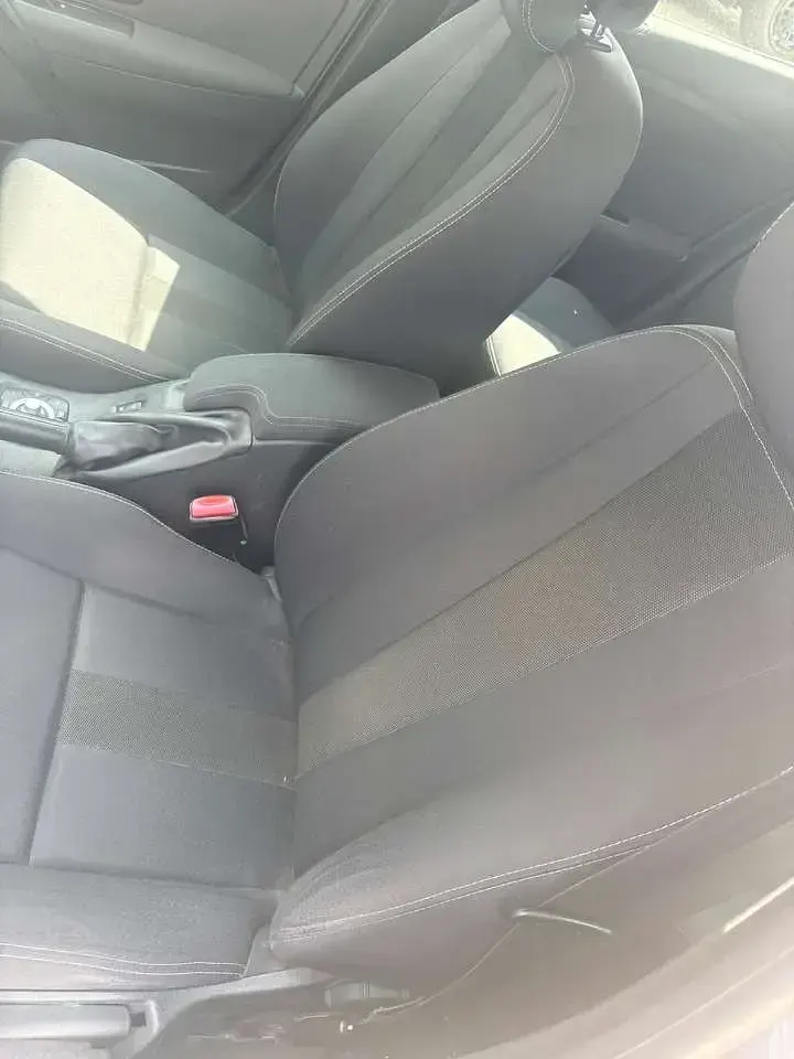 Gebraucht Renault Mégane III Dynamique 131 PS (96 kW) 2010 Grau cassiopee Kleinwagen