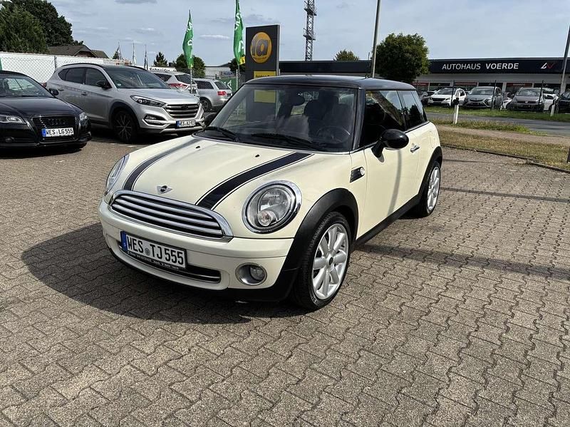 Weiß Gebraucht 2008 Mini Cooper Sport Kleinwagen | 3.200 € - Bild 1/4
