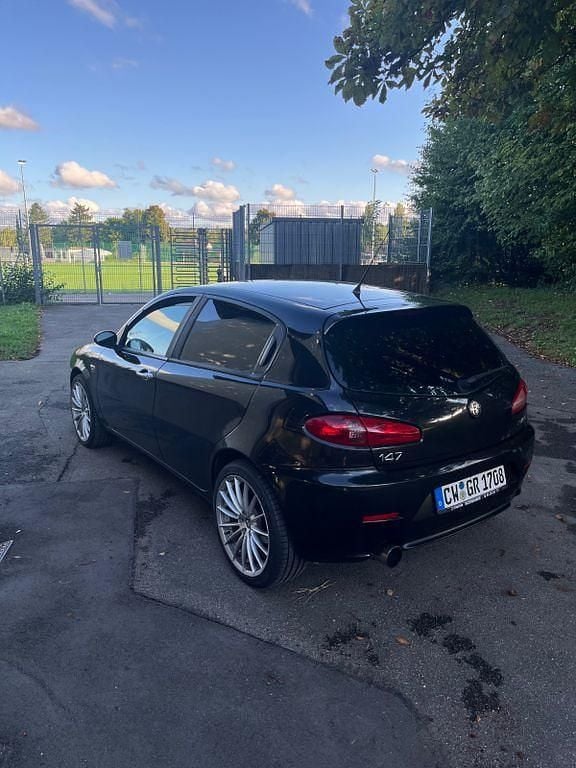 Schwarz Gebraucht 2009 Alfa Romeo 147 Kleinwagen | 2.999 € (Teuer) - Bild 1/4